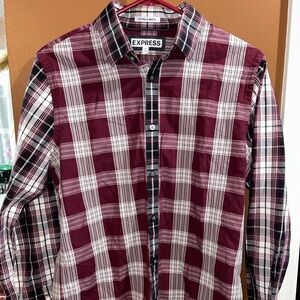 Express Men’s Slim Fit Button Up Shirt Medium red and black